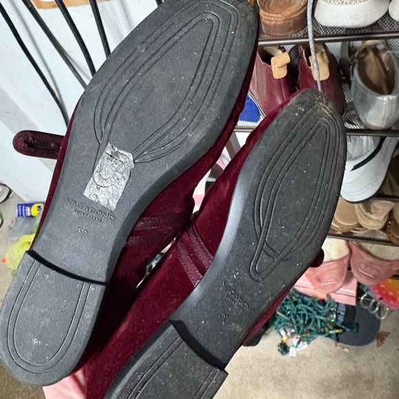 Vagabond wine velvet flats with buckle - Picture 5 of 5